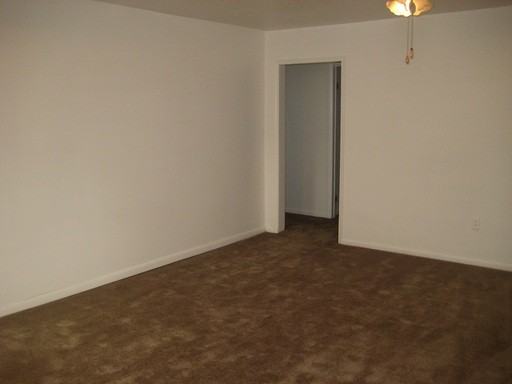 425 E Granite Ave - Photo 2 of 9
