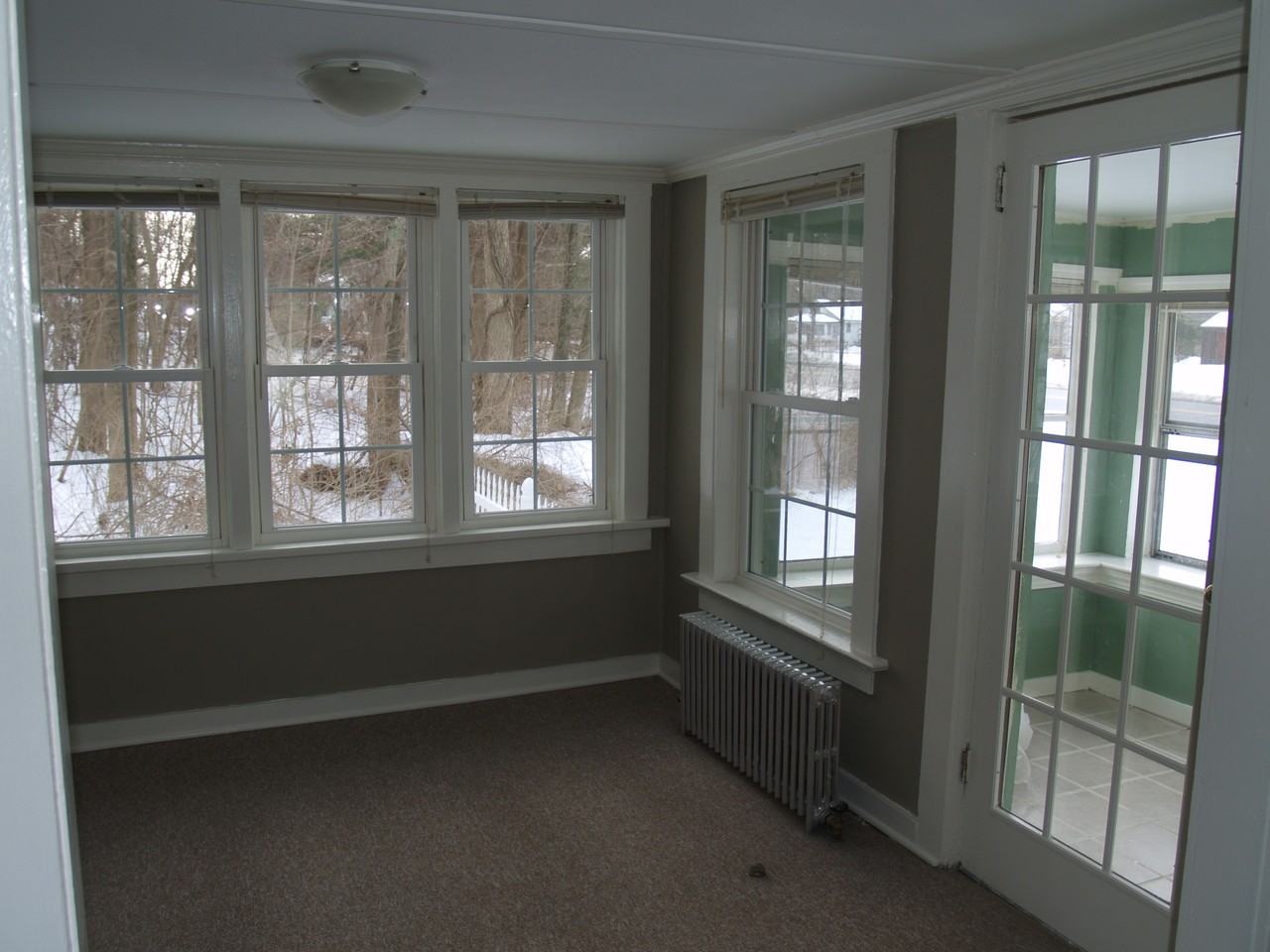 506 Stafford Road - Photo 2 of 12
