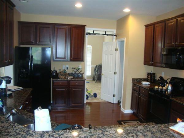 2591 Holly Oak Ln - Photo 3 of 9