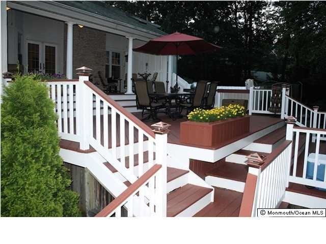 95 Hendrickson Rd - Photo 2 of 14