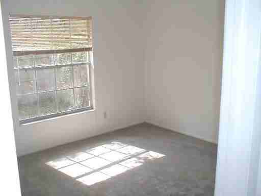 2682 Rachel Ct - Photo 3 of 8