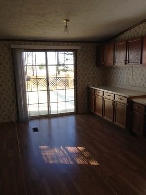 142 Teal Dr - Photo 2 of 5