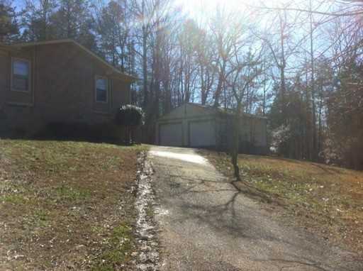 139 Redbud Ln - Photo 2 of 2