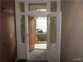 615 Ferry St - Photo 2 of 14