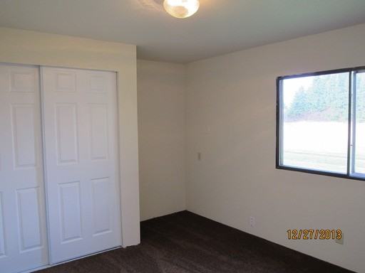 93300 Long Tom Dr - Photo 2 of 9