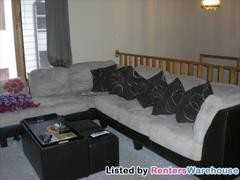 744 Pierce St NE - Photo 2 of 15