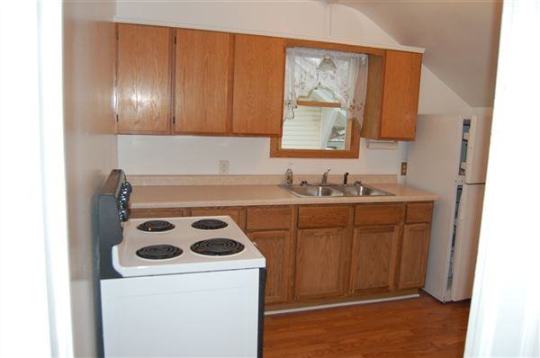 2102  1/2  teel ave - Photo 2 of 9