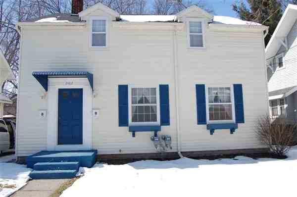 2102  1/2  teel ave - Photo 3 of 9