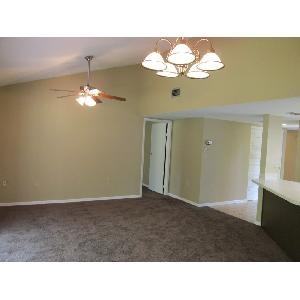 113 Timberview Dr - Photo 2 of 16