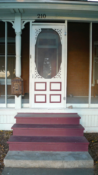 210 High St SE - Photo 2 of 24