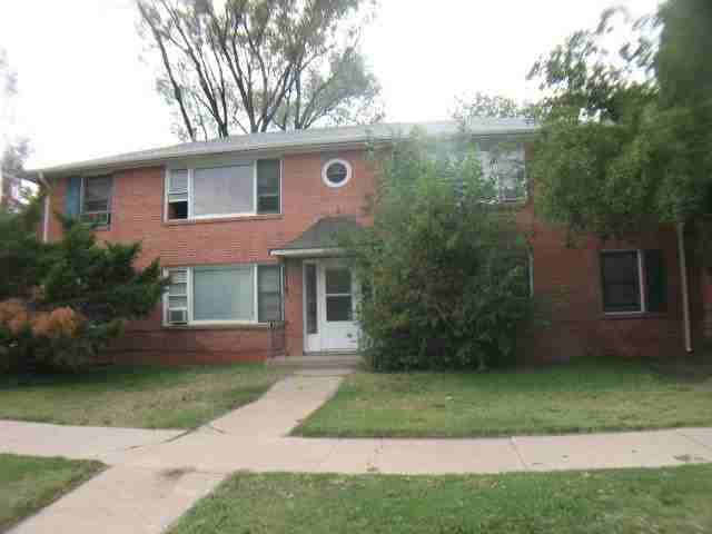 1715 N Greenwood St #2