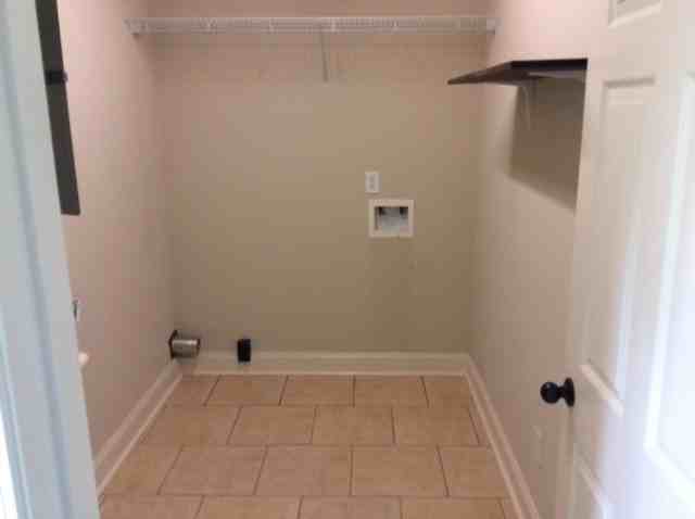 107 Lee Rd 2191 - Photo 2 of 10