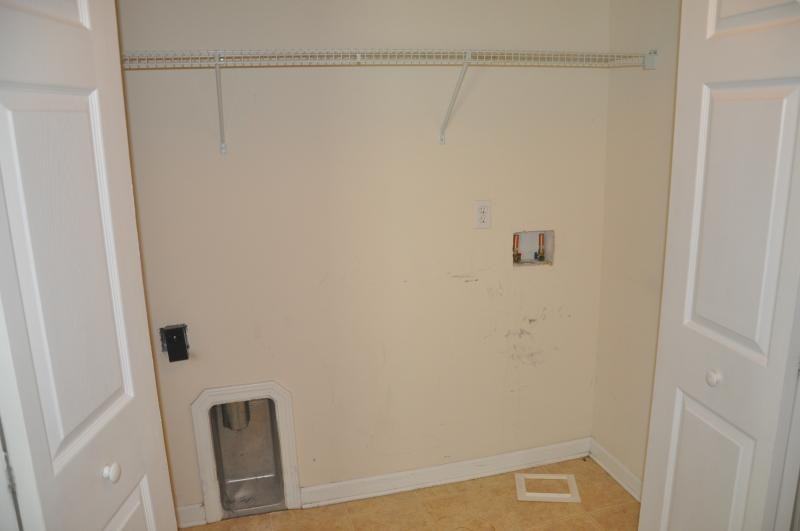 4070 Pebble Brooke Circle South - Photo 3 of 13