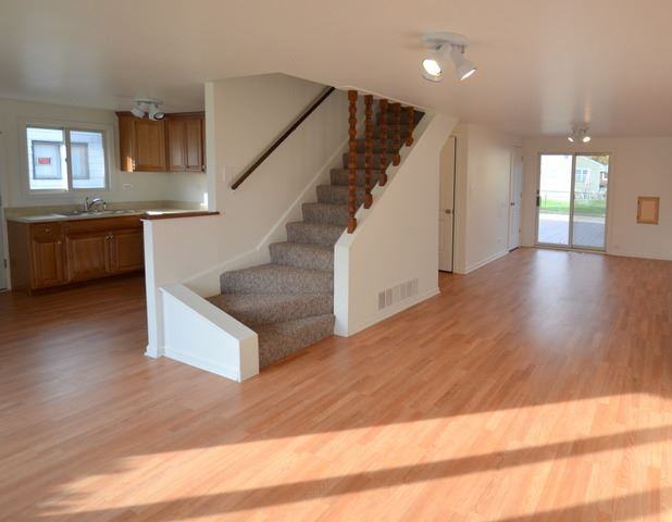 4104 W 89th Pl - Photo 2 of 20