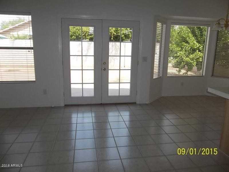 2262 E Smoke Tree Rd - Photo 3 of 12