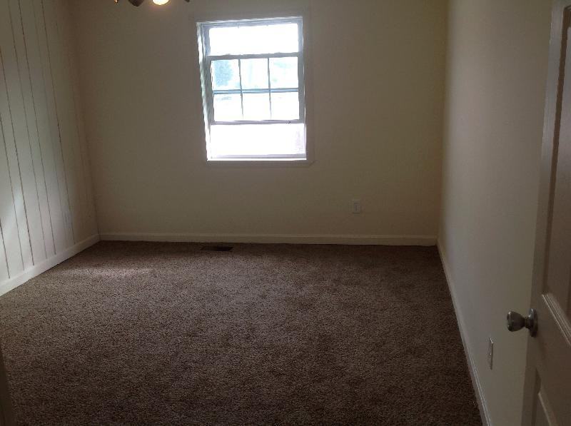 3611 Bayview St 2 - Photo 3 of 10