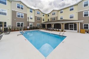 featured image of 639 Brookmeade Dr