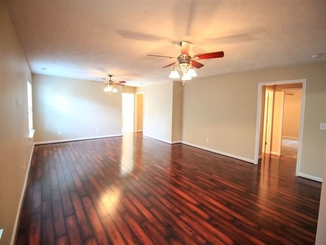 508 Keel Ct - Photo 2 of 11
