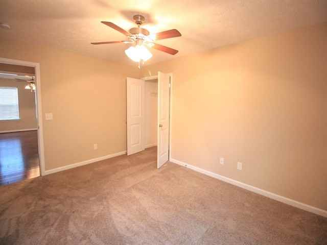 508 Keel Ct - Photo 3 of 11