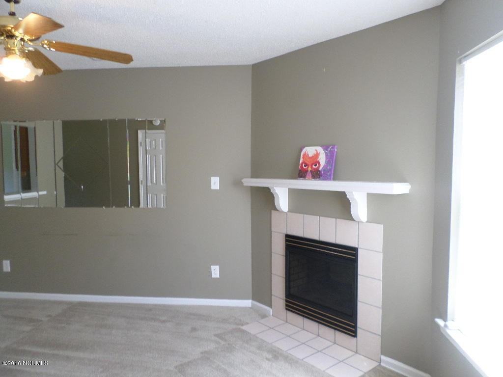 1161 Pueblo Drive - Photo 2 of 7