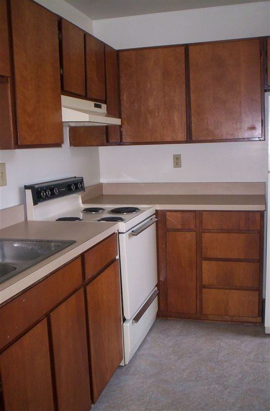 Colonial Beach Village - Photo 2 of 10