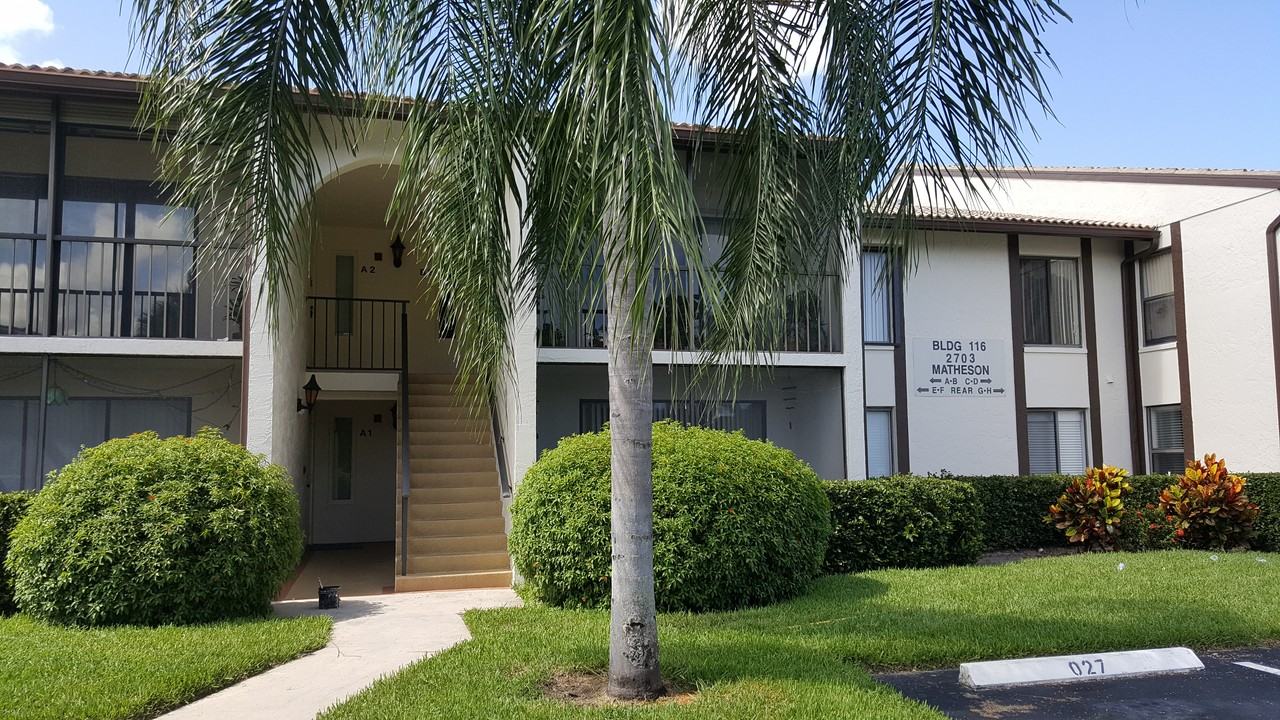 2703 Southwest Matheson Avenue #116-a2 - Photo 2 of 2