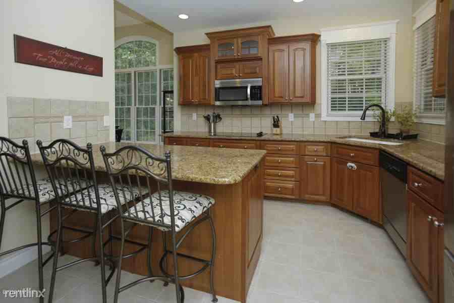 3938 Broken Ridge Cir - Photo 3 of 29