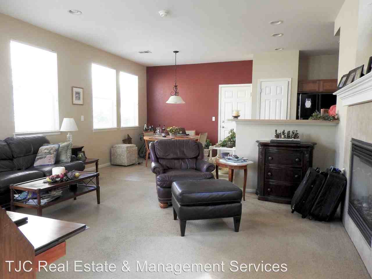 10028 E 28th Ave - Photo 3 of 13