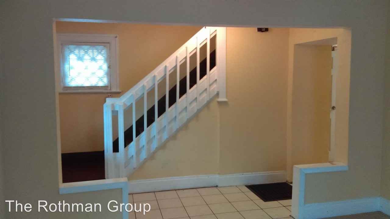 1242 Alwildy Ave - Photo 2 of 21