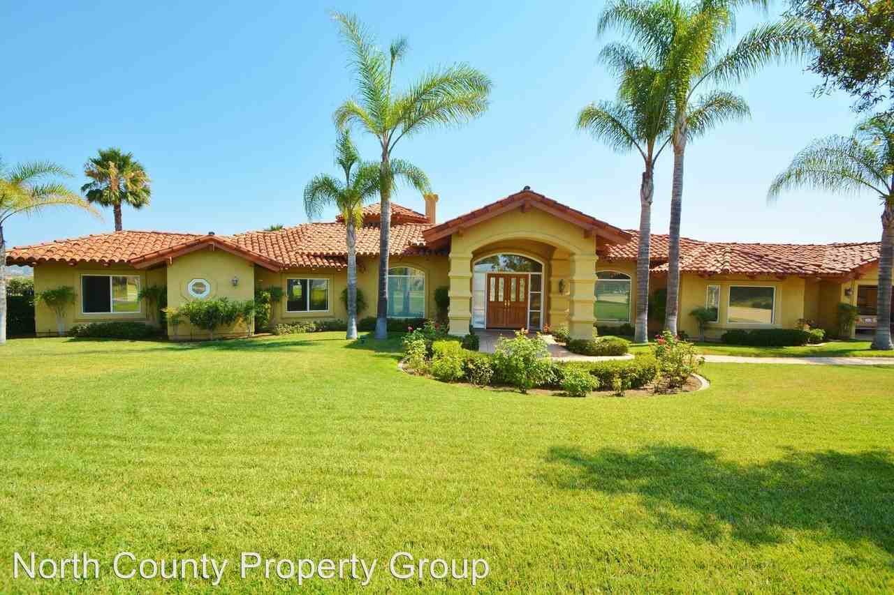 31432 Lake Vista Cir - Photo 2 of 26