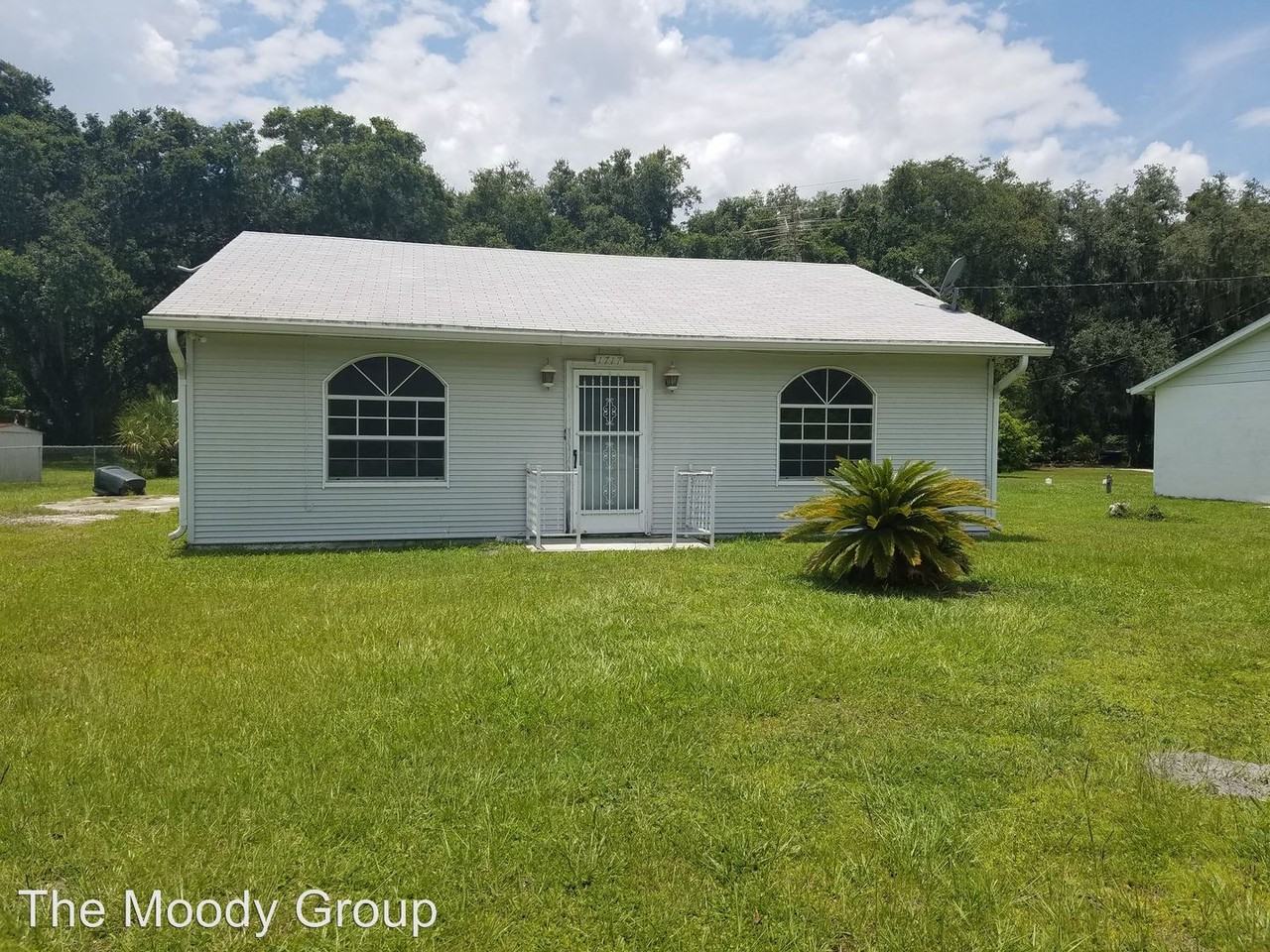 1717 Partridge Blvd - Photo 2 of 9