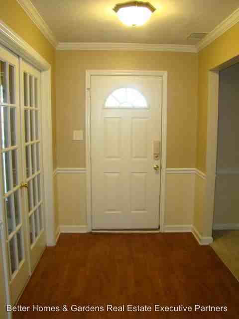 7572 Pleasantville Way - Photo 3 of 28