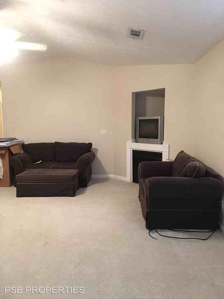 645 Everlasting Way - Photo 2 of 11