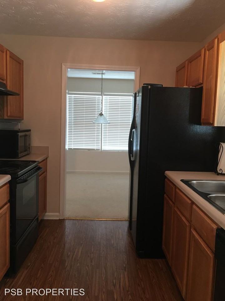 645 Everlasting Way - Photo 3 of 11