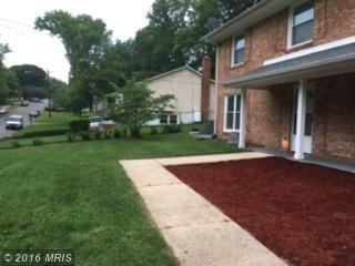 6886 Arbor Ln - Photo 3 of 29