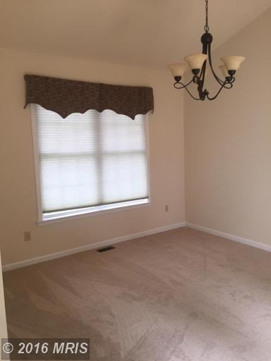12121 Riverview Dr - Photo 2 of 26