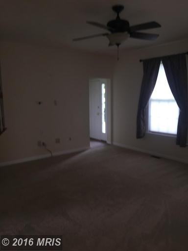 12121 Riverview Dr - Photo 3 of 26