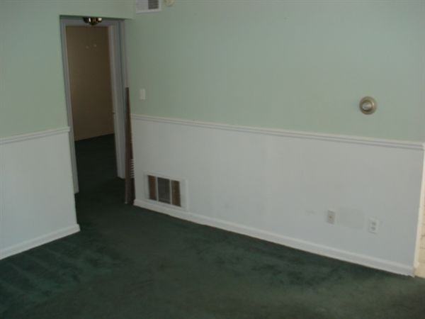 21330 Nummer St - Photo 2 of 6