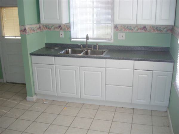 21330 Nummer St - Photo 3 of 6