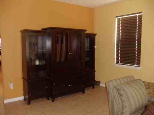 1860 Valley Forge Dr - Photo 3 of 7