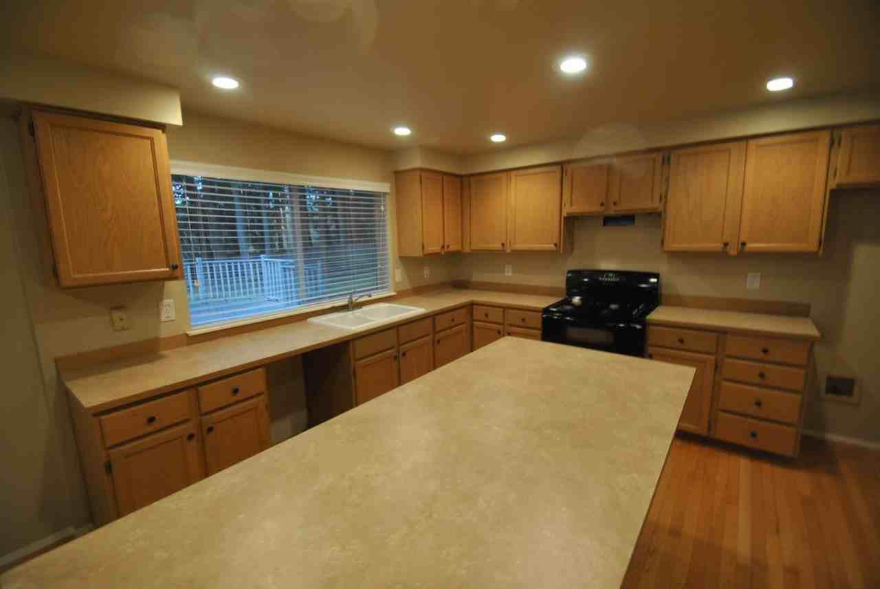 20211 111th St Ct E - Photo 3 of 14