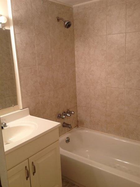 Gold Coast Condominium - Photo 2 of 10