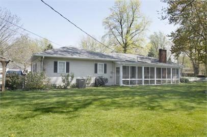 51 Cass St - Photo 3 of 10