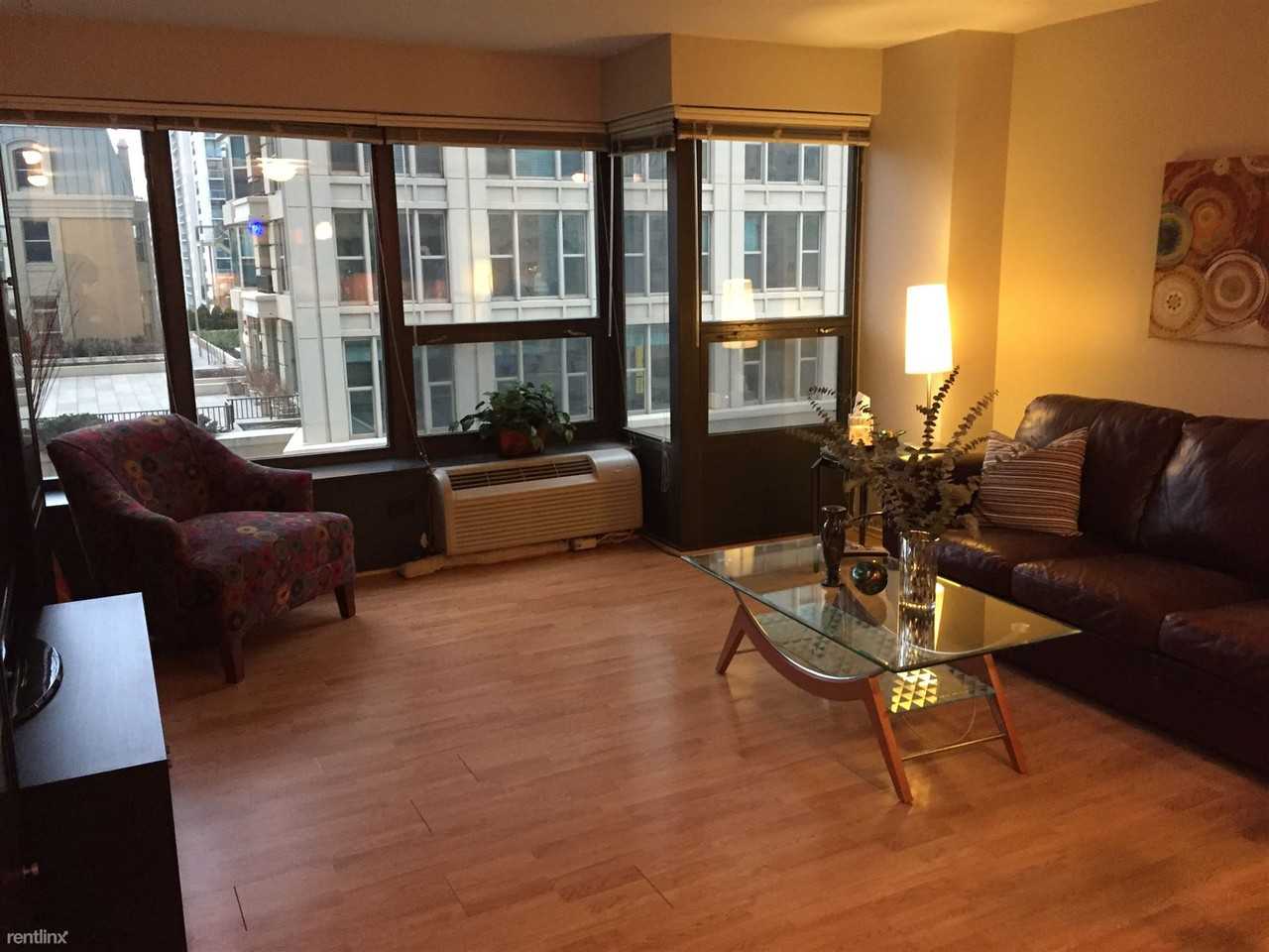 30 E Huron St - Photo 2 of 24