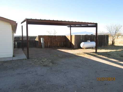 1080 N Annie Ln - Photo 2 of 9