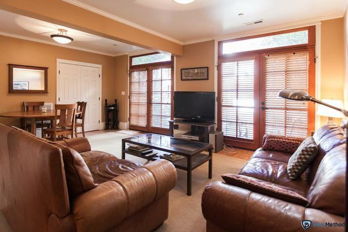 1863 Filbert St - Photo 2 of 26