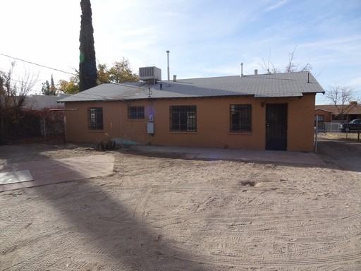 7711 Parral Dr - Photo 2 of 15