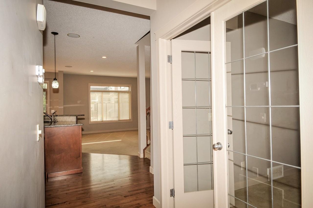 258 Everoak Dr SW #258 - Photo 3 of 40