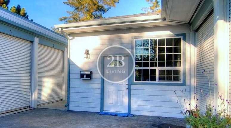 3261 Ash St A - Photo 2 of 16