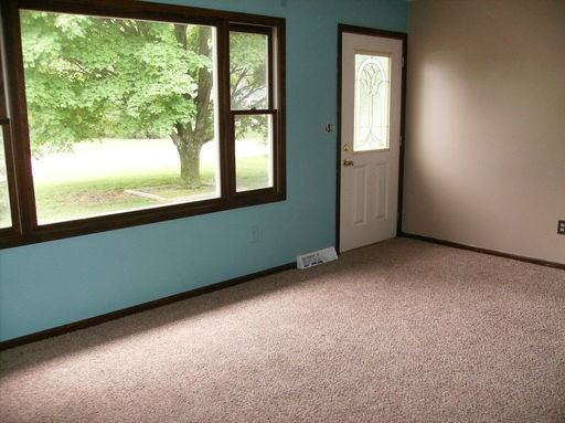 7581 Westlane St - Photo 2 of 10